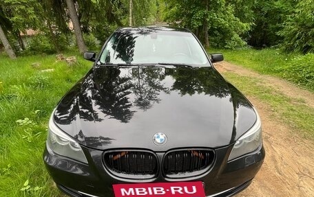 BMW 5 серия, 2008 год, 900 000 рублей, 19 фотография