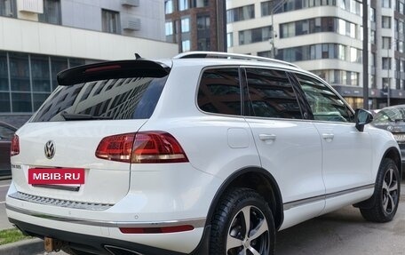 Volkswagen Touareg III, 2018 год, 4 200 000 рублей, 2 фотография