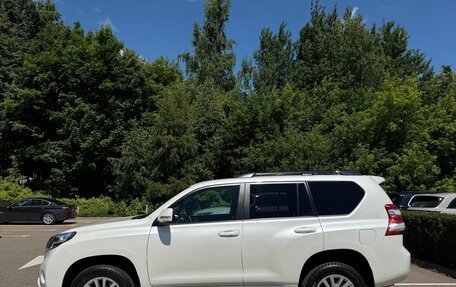 Toyota Land Cruiser Prado 150 рестайлинг 2, 2016 год, 4 200 000 рублей, 4 фотография