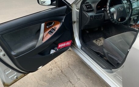 Toyota Camry, 2008 год, 999 999 рублей, 8 фотография