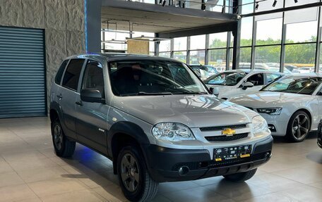 Chevrolet Niva I рестайлинг, 2014 год, 580 000 рублей, 3 фотография