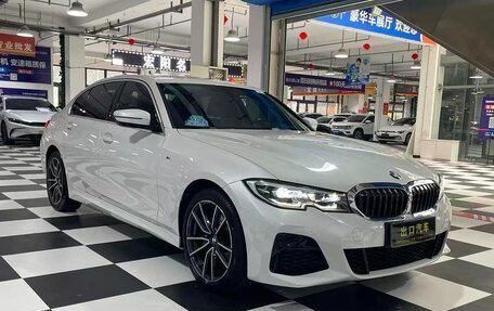 BMW 3 серия, 2021 год, 2 680 000 рублей, 3 фотография