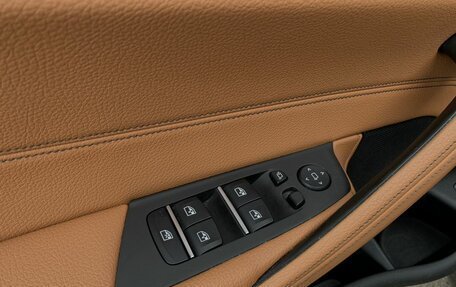 BMW 5 серия, 2018 год, 3 729 000 рублей, 14 фотография