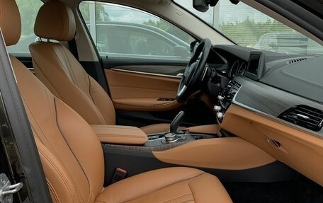 BMW 5 серия, 2018 год, 3 729 000 рублей, 26 фотография