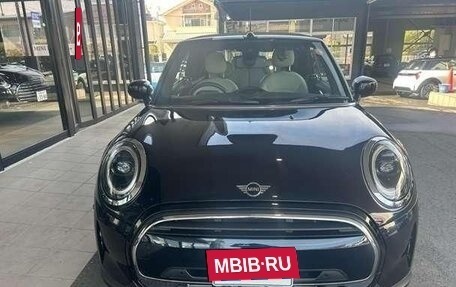 MINI Cabrio, 2023 год, 2 300 000 рублей, 3 фотография