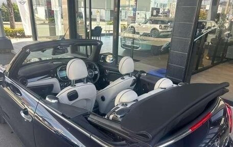 MINI Cabrio, 2023 год, 2 300 000 рублей, 14 фотография