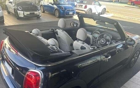 MINI Cabrio, 2023 год, 2 300 000 рублей, 15 фотография