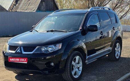 Mitsubishi Outlander III рестайлинг 3, 2008 год, 777 000 рублей, 1 фотография