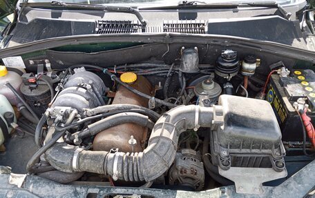 Chevrolet Niva I рестайлинг, 2005 год, 185 000 рублей, 8 фотография
