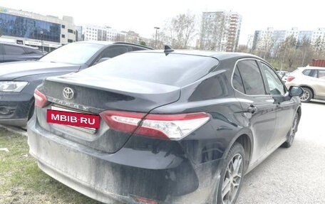 Toyota Camry, 2021 год, 2 720 000 рублей, 5 фотография