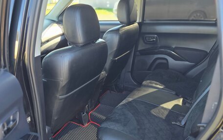 Mitsubishi Outlander III рестайлинг 3, 2008 год, 777 000 рублей, 8 фотография
