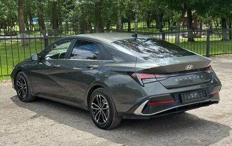 Hyundai Elantra, 2023 год, 850 000 рублей, 3 фотография