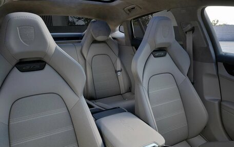 Porsche Panamera, 2025 год, 29 520 000 рублей, 3 фотография