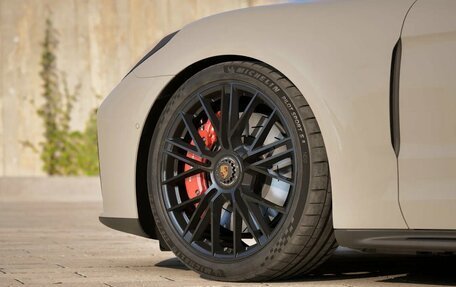 Porsche Panamera, 2025 год, 29 520 000 рублей, 9 фотография
