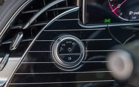 Mercedes-Benz E-Класс, 2024 год, 7 100 000 рублей, 14 фотография