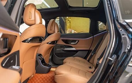 Mercedes-Benz E-Класс, 2024 год, 7 100 000 рублей, 22 фотография