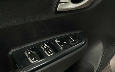 KIA Rio IV, 2018 год, 1 229 000 рублей, 19 фотография
