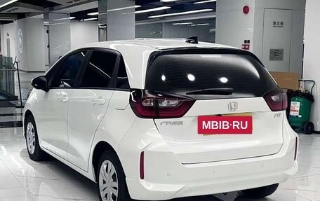 Honda Fit, 2023 год, 1 262 010 рублей, 7 фотография