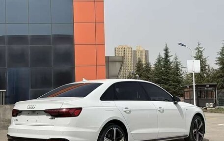 Audi A4, 2022 год, 2 100 000 рублей, 5 фотография