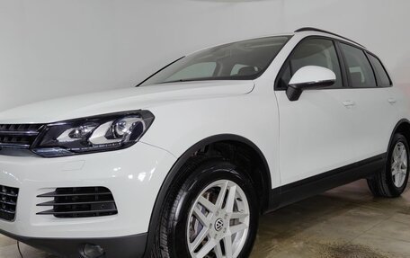 Volkswagen Touareg III, 2014 год, 1 999 000 рублей, 24 фотография