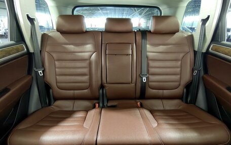 Volkswagen Touareg III, 2014 год, 1 999 000 рублей, 16 фотография