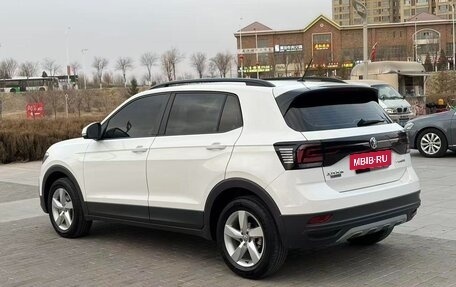 Volkswagen T-Cross I, 2021 год, 1 100 000 рублей, 3 фотография