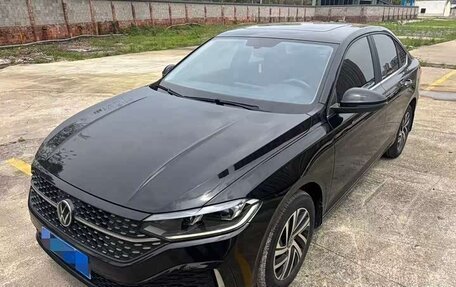 Volkswagen Lavida, 2023 год, 1 235 000 рублей, 1 фотография