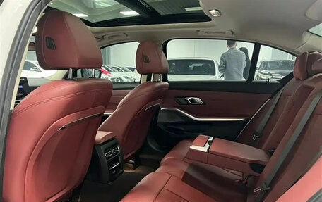 BMW 3 серия, 2023 год, 2 669 000 рублей, 9 фотография
