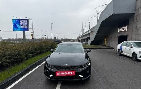 KIA K5, 2021 год, 2 600 000 рублей, 2 фотография