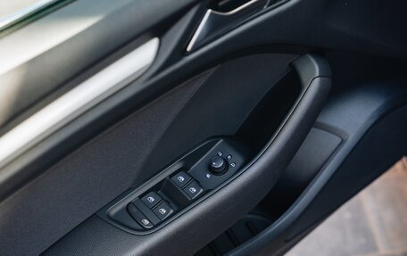 Audi A3, 2019 год, 2 100 000 рублей, 18 фотография