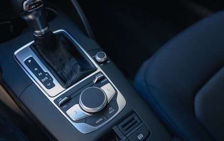 Audi A3, 2019 год, 2 100 000 рублей, 23 фотография