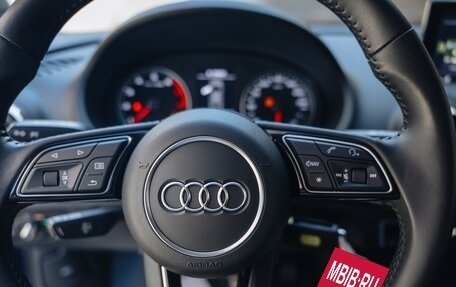 Audi A3, 2019 год, 2 100 000 рублей, 24 фотография