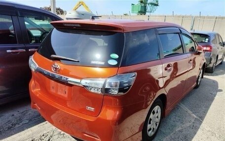 Toyota Wish II, 2015 год, 1 930 000 рублей, 9 фотография