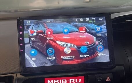 Toyota Wish II, 2015 год, 1 930 000 рублей, 3 фотография