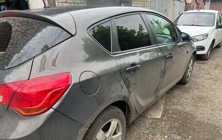 Opel Astra J, 2013 год, 620 000 рублей, 5 фотография