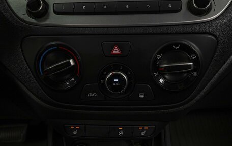 Hyundai Solaris II рестайлинг, 2019 год, 1 299 000 рублей, 13 фотография