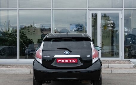 Toyota Aqua I, 2016 год, 1 035 000 рублей, 4 фотография