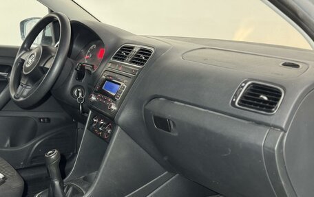 Volkswagen Polo VI (EU Market), 2010 год, 500 000 рублей, 12 фотография