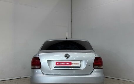 Volkswagen Polo VI (EU Market), 2010 год, 500 000 рублей, 4 фотография