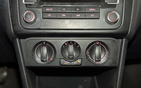 Volkswagen Polo VI (EU Market), 2010 год, 500 000 рублей, 14 фотография