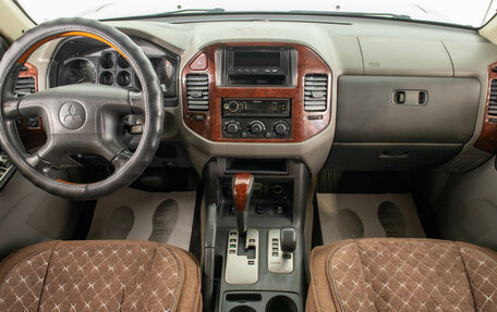 Mitsubishi Montero III, 2003 год, 699 000 рублей, 8 фотография