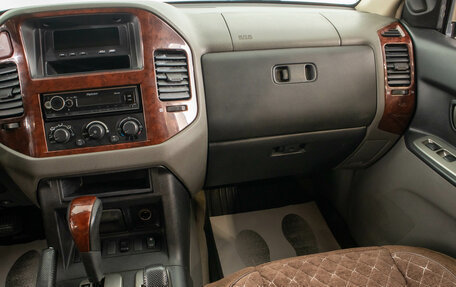 Mitsubishi Montero III, 2003 год, 699 000 рублей, 19 фотография