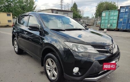 Toyota RAV4, 2015 год, 1 929 000 рублей, 3 фотография