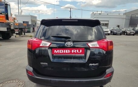 Toyota RAV4, 2015 год, 1 929 000 рублей, 6 фотография
