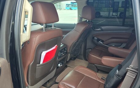 Chevrolet Tahoe IV, 2016 год, 3 600 000 рублей, 10 фотография