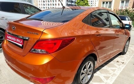 Hyundai Solaris II рестайлинг, 2015 год, 880 000 рублей, 4 фотография