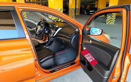 Hyundai Solaris II рестайлинг, 2015 год, 880 000 рублей, 14 фотография