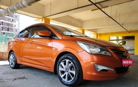 Hyundai Solaris II рестайлинг, 2015 год, 880 000 рублей, 26 фотография