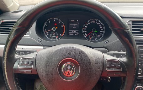 Volkswagen Jetta VI, 2013 год, 850 000 рублей, 11 фотография