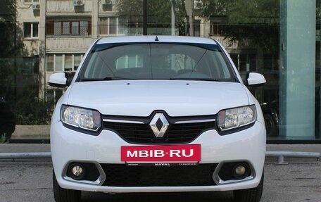 Renault Sandero II рестайлинг, 2015 год, 685 000 рублей, 2 фотография